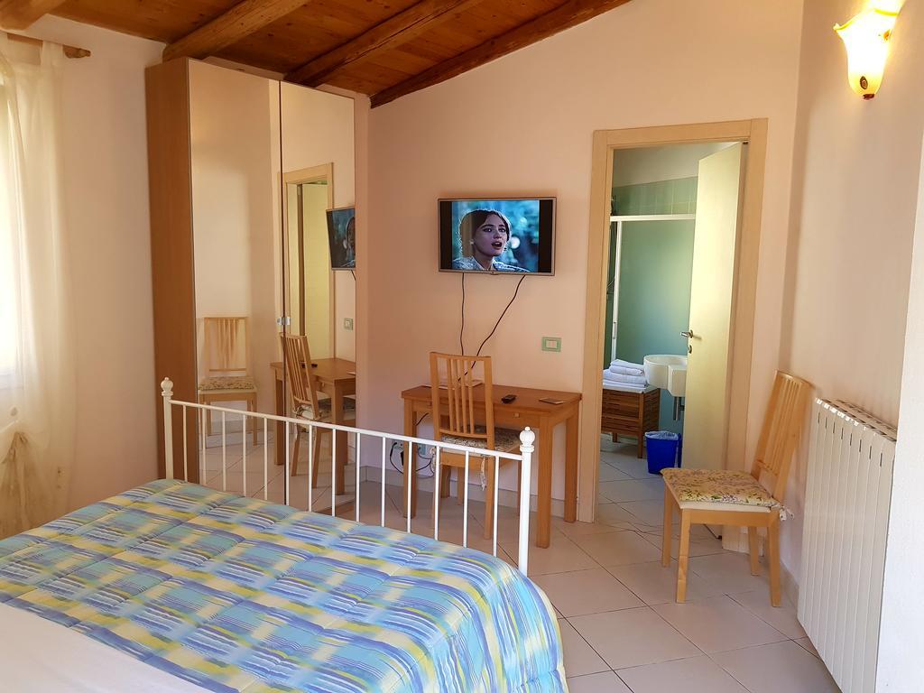 קומאקיו B&B La Pitagora מראה חיצוני תמונה